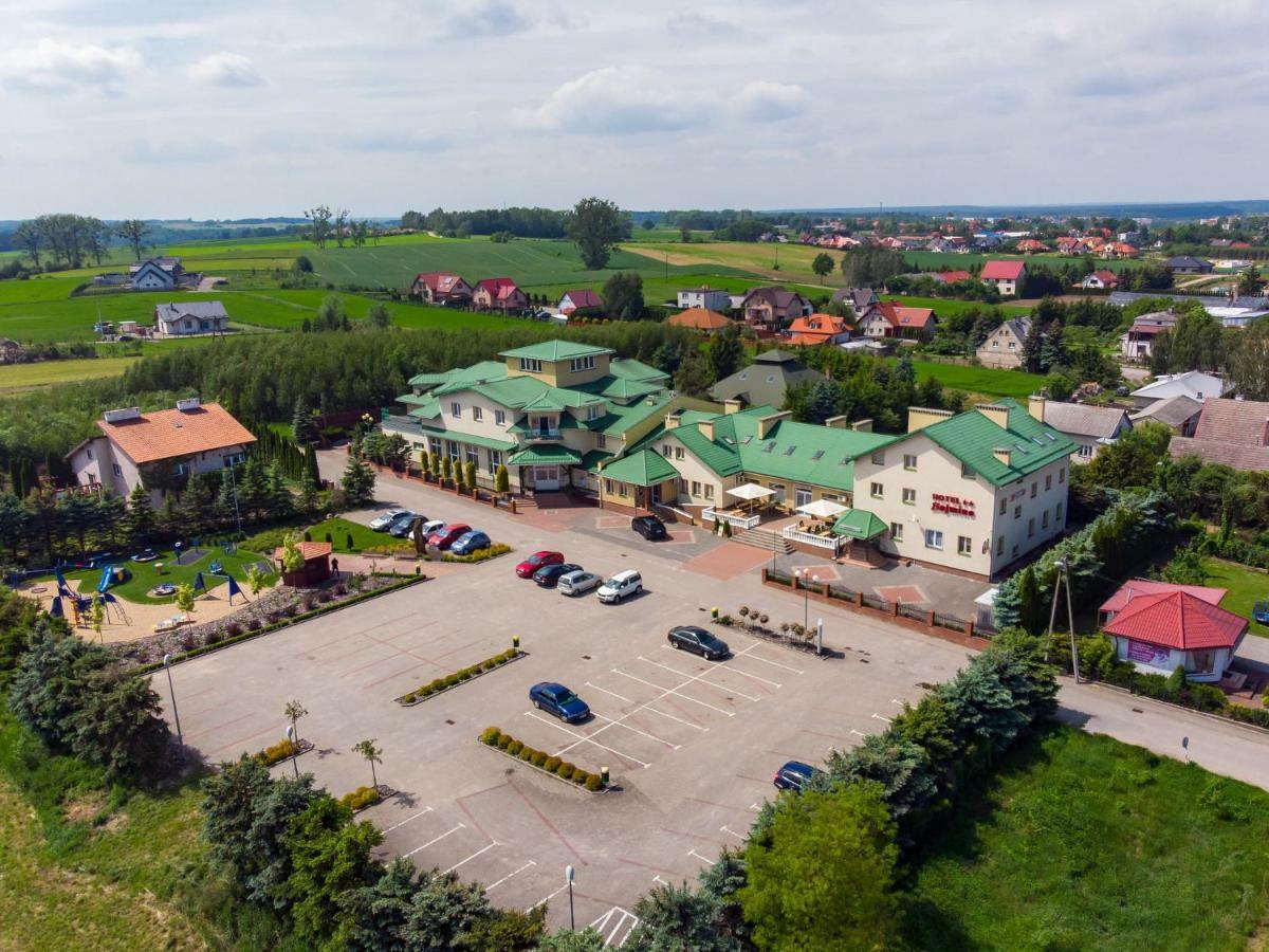 Hotel Sajmino Family House à Ostróda Extérieur photo